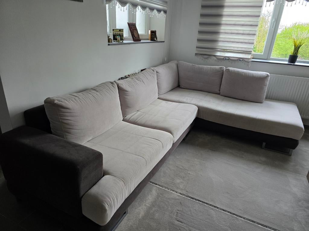 salon en tissu, Enlèvement