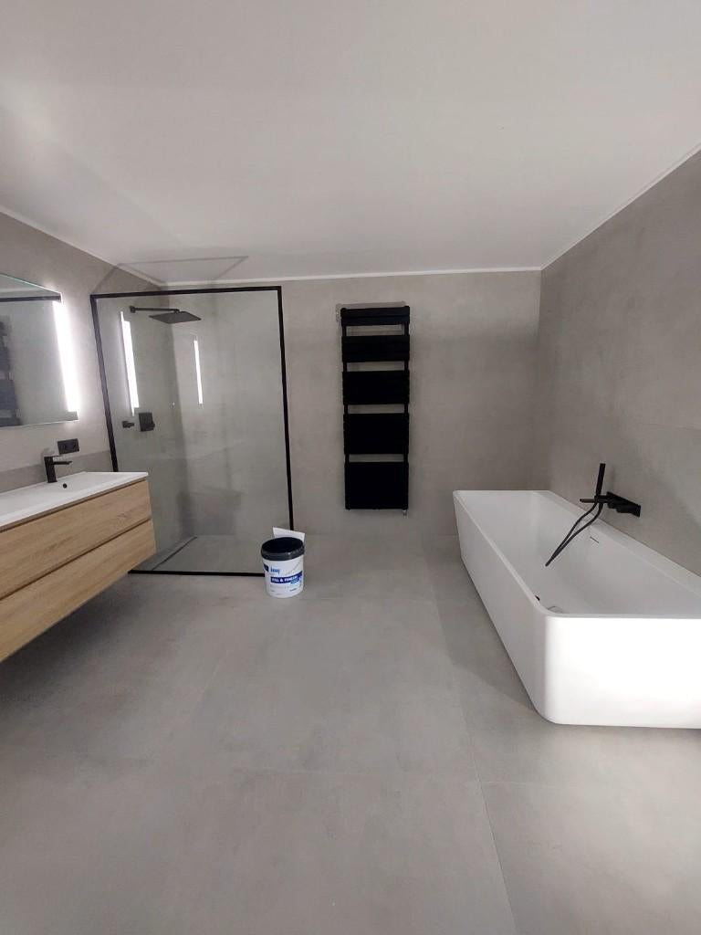 ÉQUIPE DE CONSTRUCTION DISPONIBLE IMMÉDIATEMENT, À partir de 10 ans, Autres formes