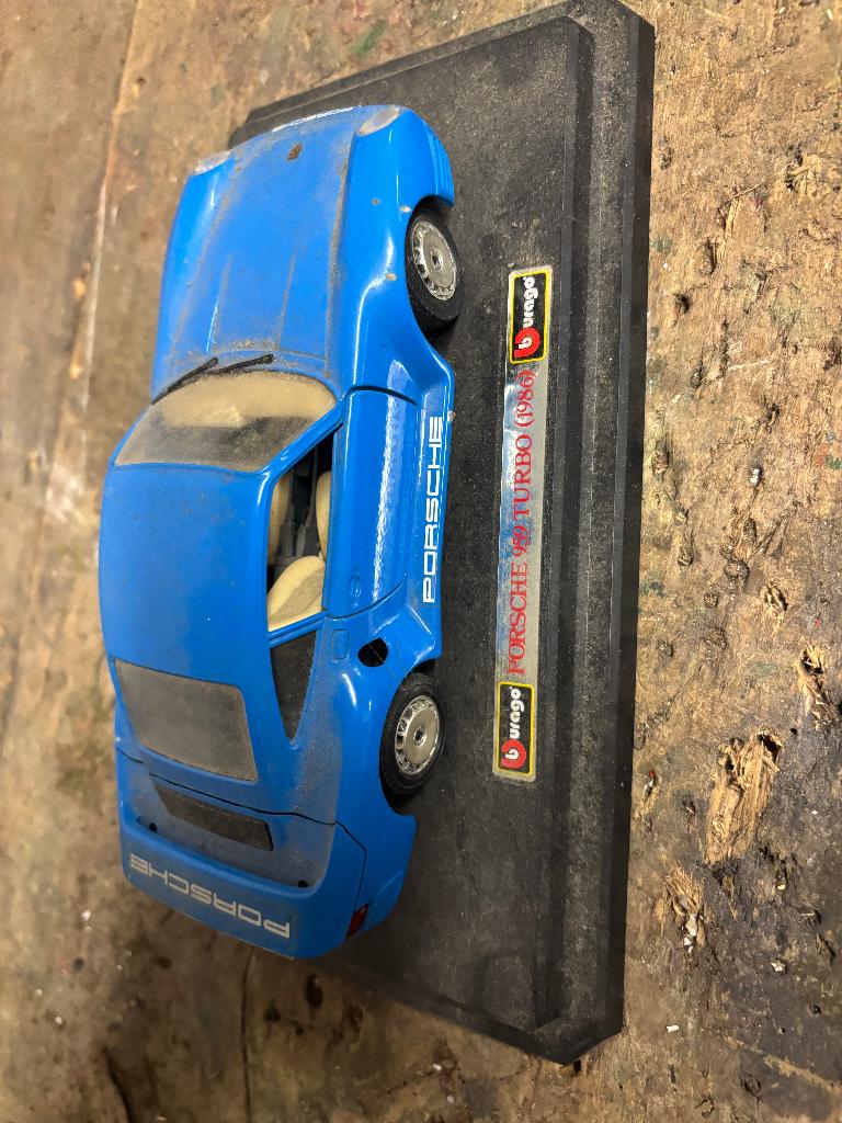 Porsche 911 Turbo 959 (1986), Hobby en Vrije tijd, Modelauto's | 1:43, Ophalen, Zo goed als nieuw, Auto, Overige merken