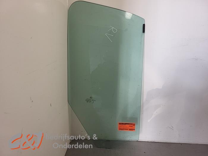 Vitre portière 2portes droite d'un Citroen Jumper, Autos : Pièces & Accessoires, Vitres & Accessoires, -, 3 mois de garantie, Utilisé