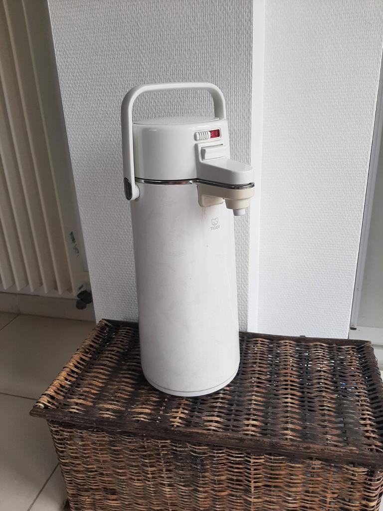 Grand thermos, Enlèvement ou Envoi