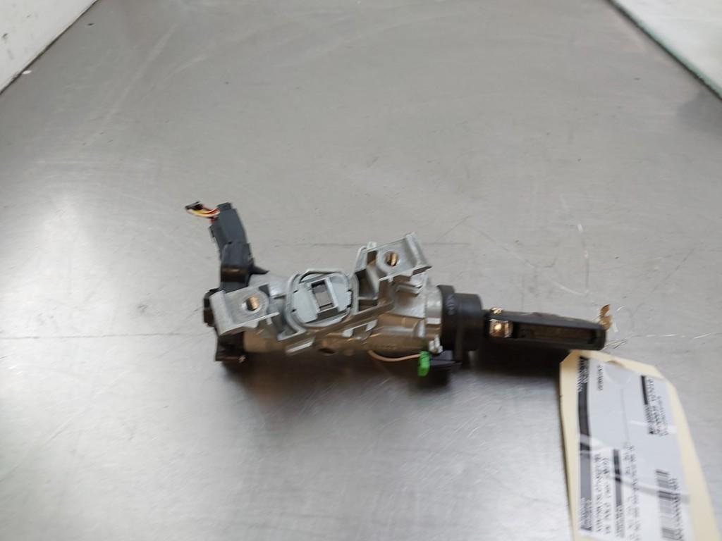 NEIMAN / COMMUTATEUR D ALLUMAGE + CLEF Polo VI (AW1), Utilisé, Volkswagen