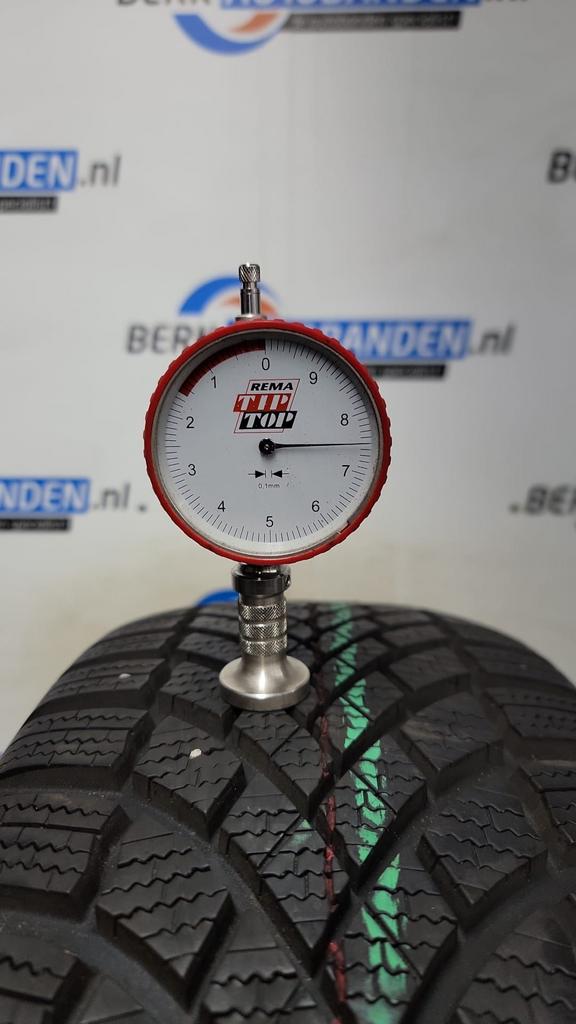 4x Bridgestone Blizzak LM005 215/70 R16 100T 215/70/16 21570, Auto-onderdelen, Banden en Velgen, -, Band(en), Gebruikt, 215 mm