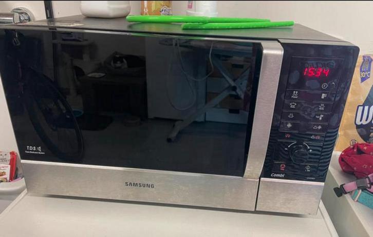 Combimagnetron van Samsung, Elektronische apparatuur, Microgolfovens, Zo goed als nieuw, Grill, Draaiplateau, Ophalen