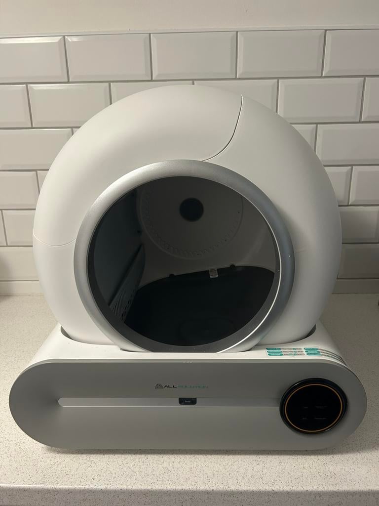 Automatische kattenbak. Aangesloten zwerfafval, Dieren en Toebehoren, Kattenbakken, Zo goed als nieuw, Open, Zelfreinigend, Ophalen