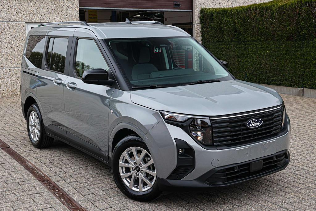 Ford Tourneo Courier NAVIGATIE*ACHTERUITRIJCAMERA*APPLE-CARP, Auto's, Voorwielaandrijving, Stof, Gebruikt, Bedrijf