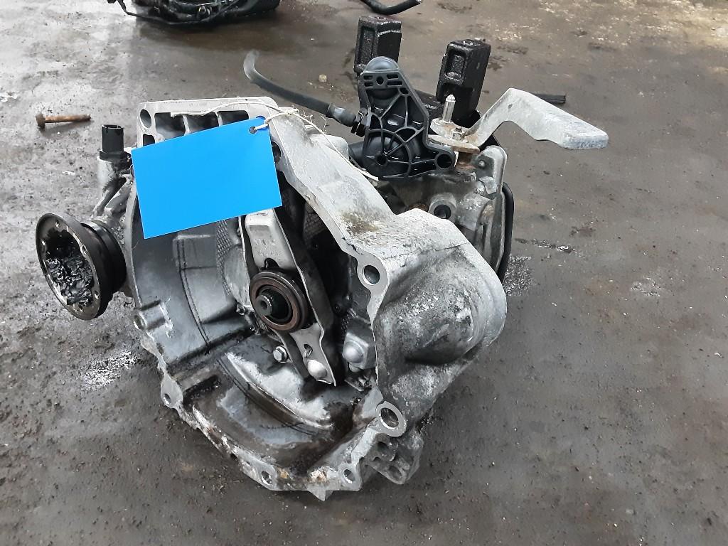 BOITE DE VITESSES MANUELLE Volkswagen Polo V (6R) (MZK), Volkswagen, Mevr. I. Hauben, Utilisé, Rue de l'Espoir 34 34
4030  GRIVEGNÉE, BE