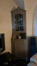 Armoire d'angle + table ronde, Enlèvement, Utilisé