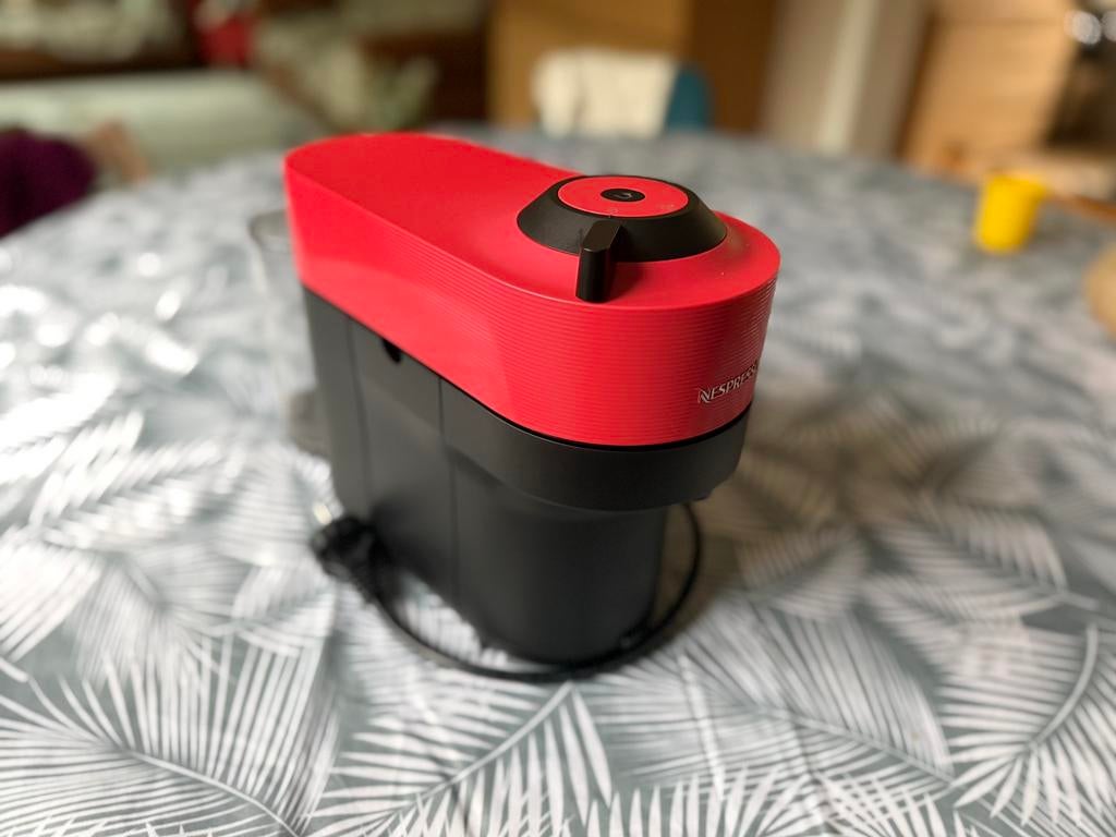 Machine à café Nespresso Vertuo, Elektronische apparatuur, Koffiezetapparaten, Ophalen, Gebruikt, Espresso apparaat, 1 kopje