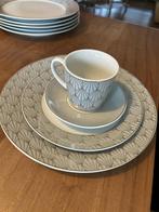 Elegant 24-delige retro servies – Wit met zacht pastelblauwe, Ophalen, Keramiek, Nieuw, Overige stijlen