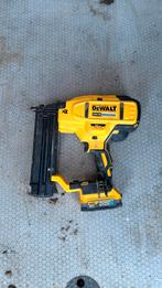 Dewalt accu nagelschieter, Doe-het-zelf en Bouw, Ophalen, Zo goed als nieuw