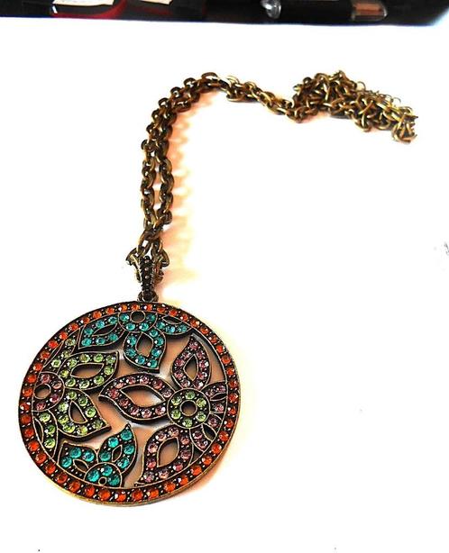 AVON: Zeer mooie hanger aan ketting, Handtassen en Accessoires, Kettingen, Nieuw, Ophalen of Verzenden