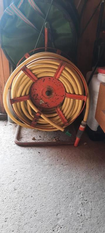 Kwaliteits waterslang 30m op haspel, Tuin en Terras, Ophalen of Verzenden, Zo goed als nieuw