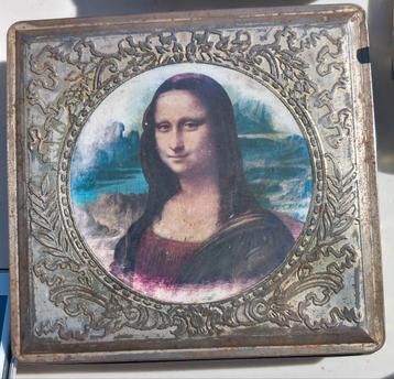 Ancienne boîte à biscuits en métal Mona Lisa