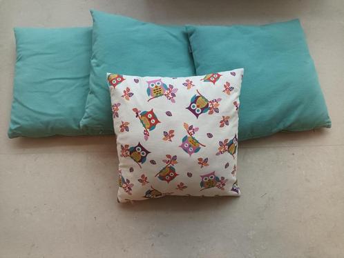 Set van 4 kussens, Huis en Inrichting, Woonaccessoires | Kussens, Zo goed als nieuw, Overige kleuren, Rechthoekig, Ophalen