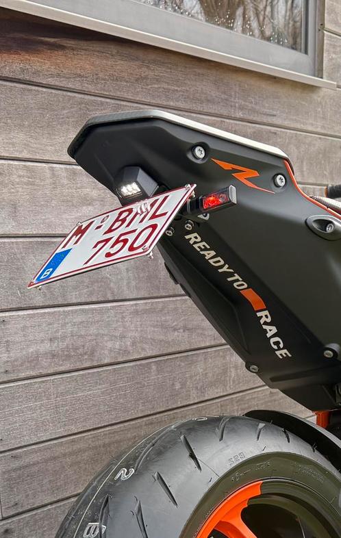 KTM Superduke 1390R en Duke 990 Korte Nummerplaathouder, Motoren, Accessoires | Overige, Zo goed als nieuw, Ophalen of Verzenden