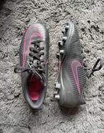 Nike mercurial voetbalschoenen, Sport en Fitness, Voetbal, Ophalen, Zo goed als nieuw, Schoenen