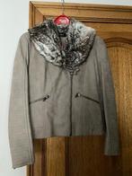 licht bruine winterjas only maat 36, Ophalen, Only, Bruin, Zo goed als nieuw