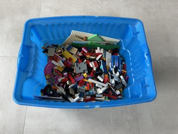 Grote bak lego blokken - 5,5 kg beschikbaar voor biedingen