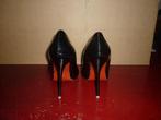 pumps met hoge hakken, Kleding | Dames, Schoenen, Pumps, Verzenden, Zwart, Zo goed als nieuw