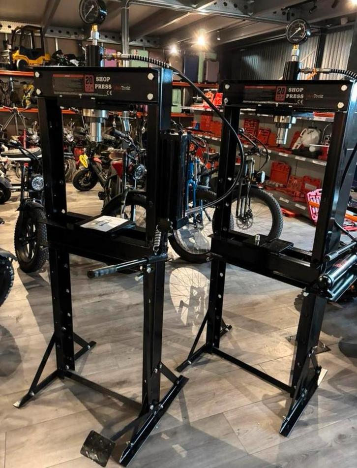 Presse hydraulique d'atelier de 20 tonnes ! 20 000 kilos, Autos : Divers, Outils de voiture, Neuf, Enlèvement