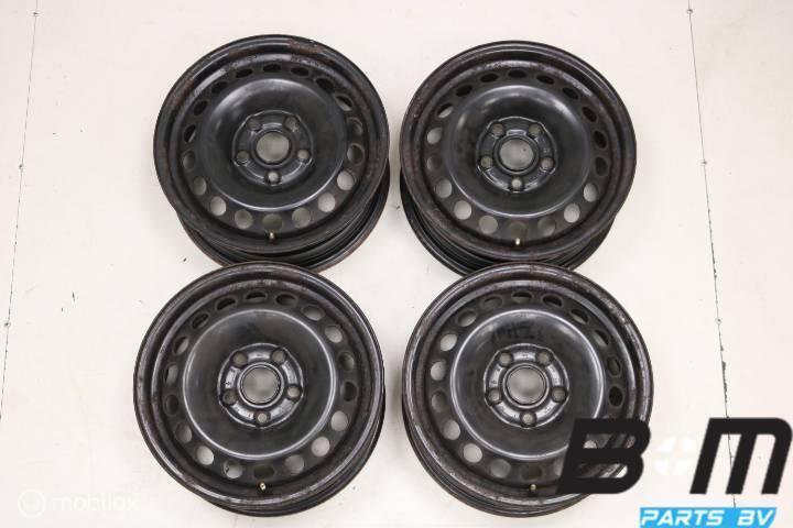 Originele 15 inch stalen velgen VW Golf 5 etc 1K0601027C, Auto-onderdelen, Banden en Velgen, Velg(en), Gebruikt