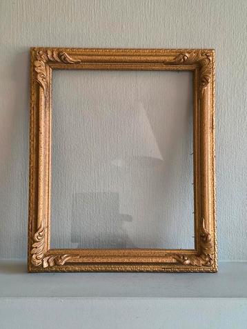 Vintage vergulde houten fotolijst/kader beschikbaar voor biedingen