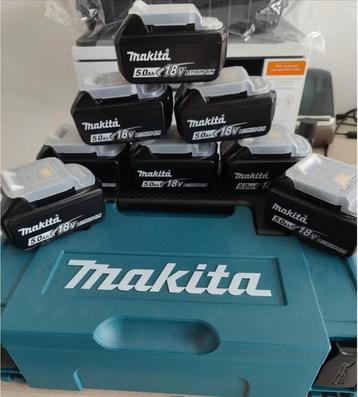 Nieuwe en gebruikte Makita 18v batterijen en opladers beschikbaar voor biedingen