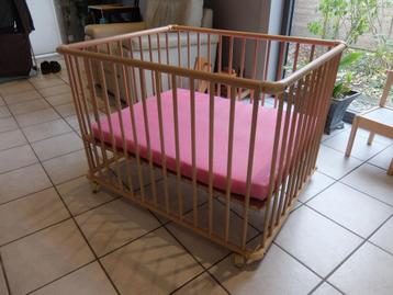 Babypark in perfecte staat beschikbaar voor biedingen