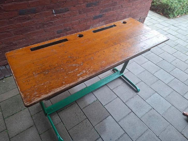 Vintage schoolbank, Huis en Inrichting, Bureaus, Gebruikt, Bureau, Ophalen