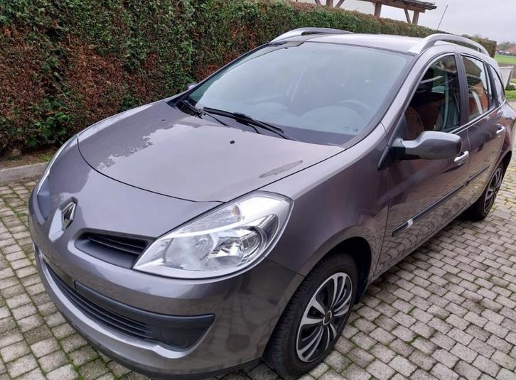 Renault Clio Grandtour, Auto's, Renault, Particulier, Clio, ABS, Airbags, Airconditioning, Android Auto, Boordcomputer, Centrale vergrendeling