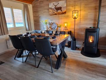 Chalet hartje Ardennen op park la Boverie. beschikbaar voor biedingen