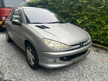 Peugeot 206, 1.6 benzine bwj 2003  beschikbaar voor biedingen