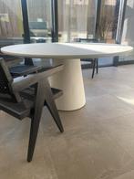 Table ronde, Maison & Meubles, Tables | Tables à manger, Comme neuf, 100 à 150 cm, 100 à 150 cm, Autres matériaux