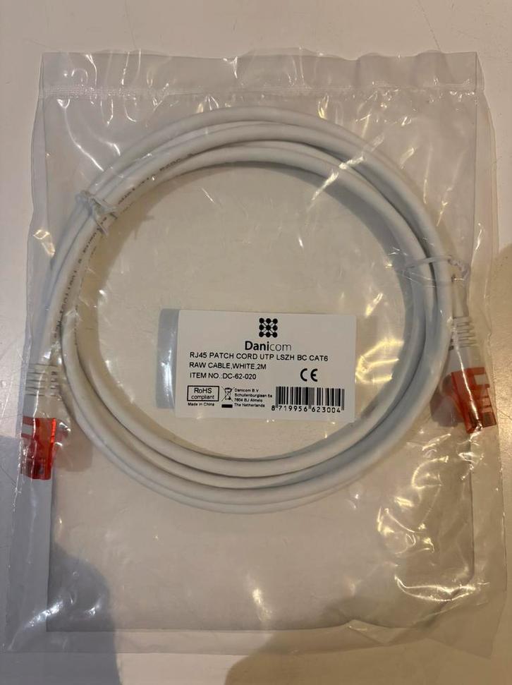 DANICOM UTP cat6 - 2 meter, Computers en Software, Pc- en Netwerkkabels, Nieuw, Ophalen of Verzenden