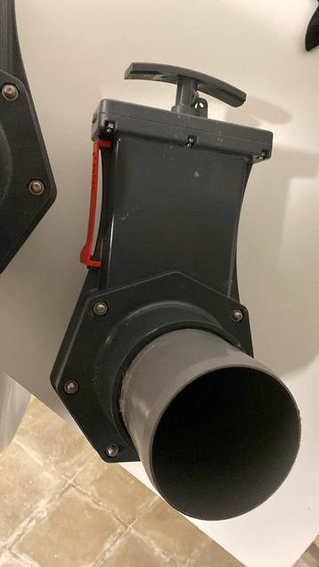 Schuifkranen pompkamer vijver beschikbaar voor biedingen