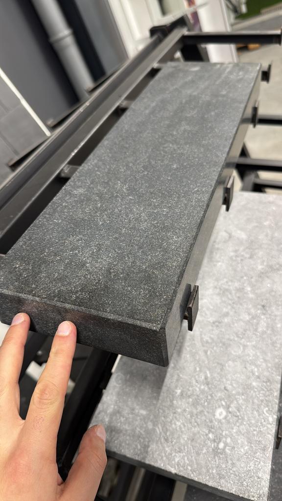 Graniet absolut dark, Doe-het-zelf en Bouw, Tegels, Zo goed als nieuw, Overige typen, Graniet, 40 tot 60 cm, 40 tot 60 cm, 10 m² of meer