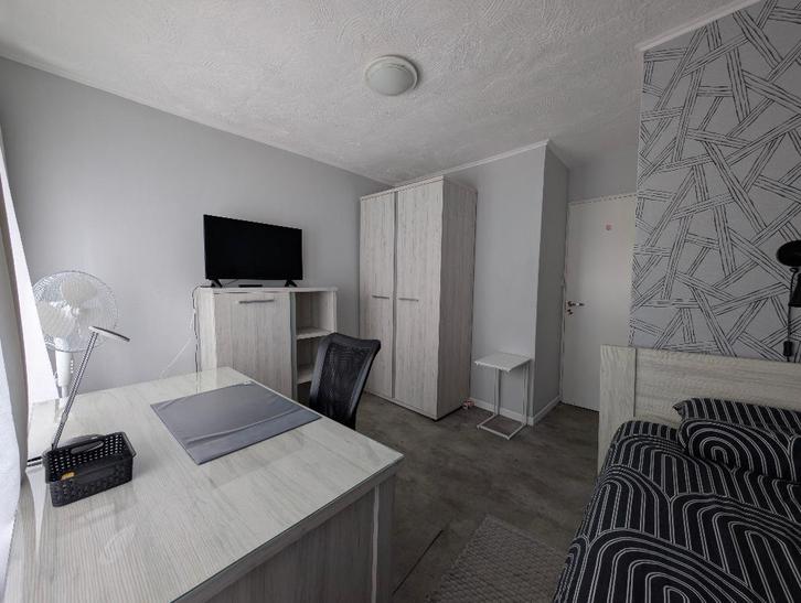 Studio (KOT). Liège centre. Toutes charges comprises, Immo, Appartementen en Studio's te huur, Luik (stad), 20 tot 35 m²