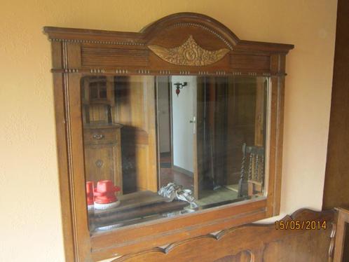 Miroir biseauté à suspendre en chêne. Adam D, Antiek en Kunst, Antiek | Spiegels, Ophalen