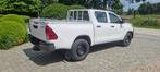 Toyota Hilux 2.4 D-4D 4WD Active, Auto's, Toyota, Euro 6, 4 cilinders, Wit, Vierwielaandrijving