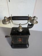 Antiek bakelieten telefoontoestel, Ophalen