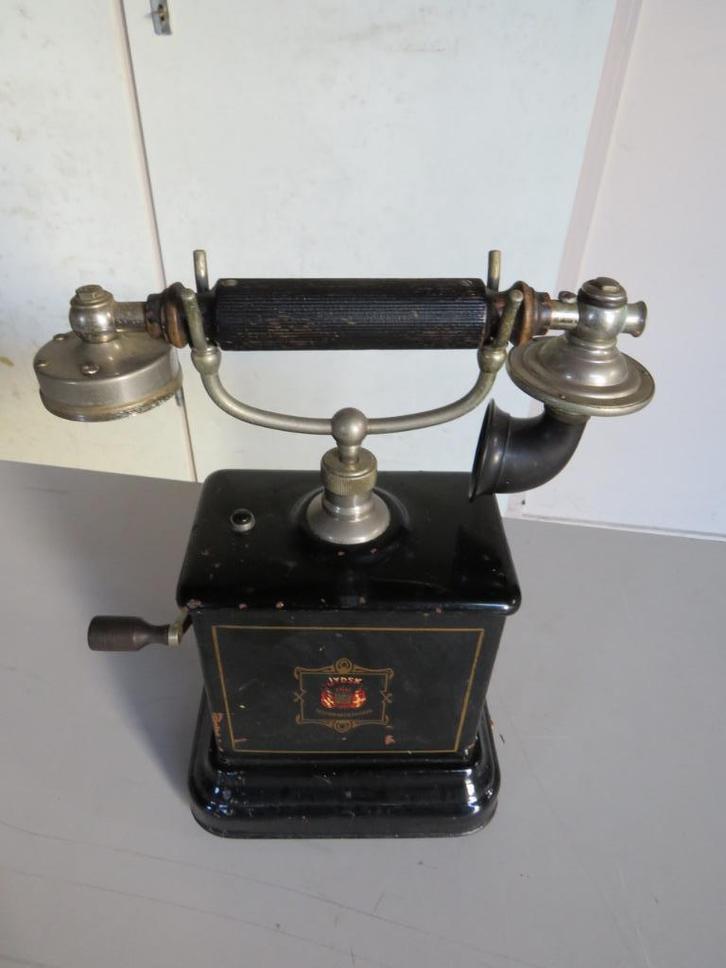 Antiek bakelieten telefoontoestel, Antiek en Kunst, Antiek | Gereedschap en Instrumenten, Ophalen