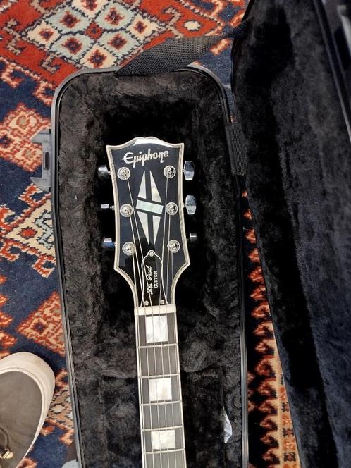 Epiphone adam jones 79, Muziek en Instrumenten, Snaarinstrumenten | Gitaren | Elektrisch, Zo goed als nieuw, Solid body, Epiphone