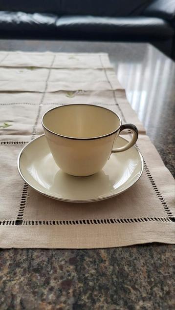 Belle tasse à café ancienne JEAN HAVILAND, Antiquités & Art, Enlèvement ou Envoi
