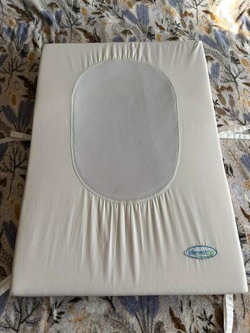 Matelas incliné bébé Lifenest beschikbaar voor biedingen