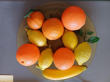 Fruit- en fruitschaal uit de jaren 60 beschikbaar voor biedingen