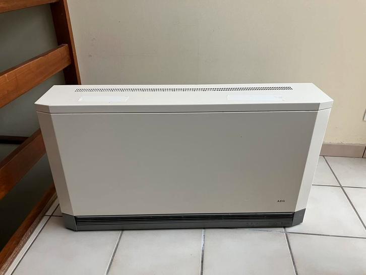 Elektrische accumulator, Doe-het-zelf en Bouw, Verwarming en Radiatoren, Gebruikt, Radiator, 800 watt of meer, 30 tot 80 cm, 60 tot 150 cm