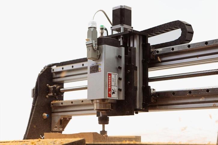 CNC Mekanika PRO M, Bricolage & Construction, Outillage | Fraiseuses, Utilisé, Enlèvement