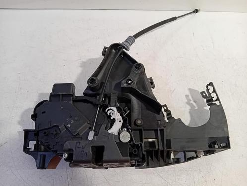 PORTIERVANGER CV ELEKTR. RECHTS VOOR V50 (MW) (30799303), Auto-onderdelen, Carrosserie, Volvo, Voor, Rechts, Gebruikt