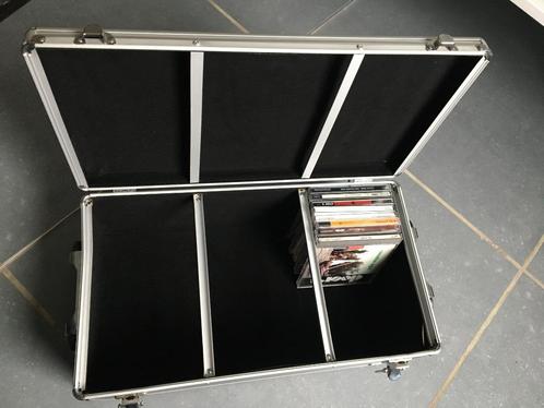 Metalen kist (CDs of andere spullen), Huis en Inrichting, Woonaccessoires | Kisten, Zo goed als nieuw, Ophalen of Verzenden